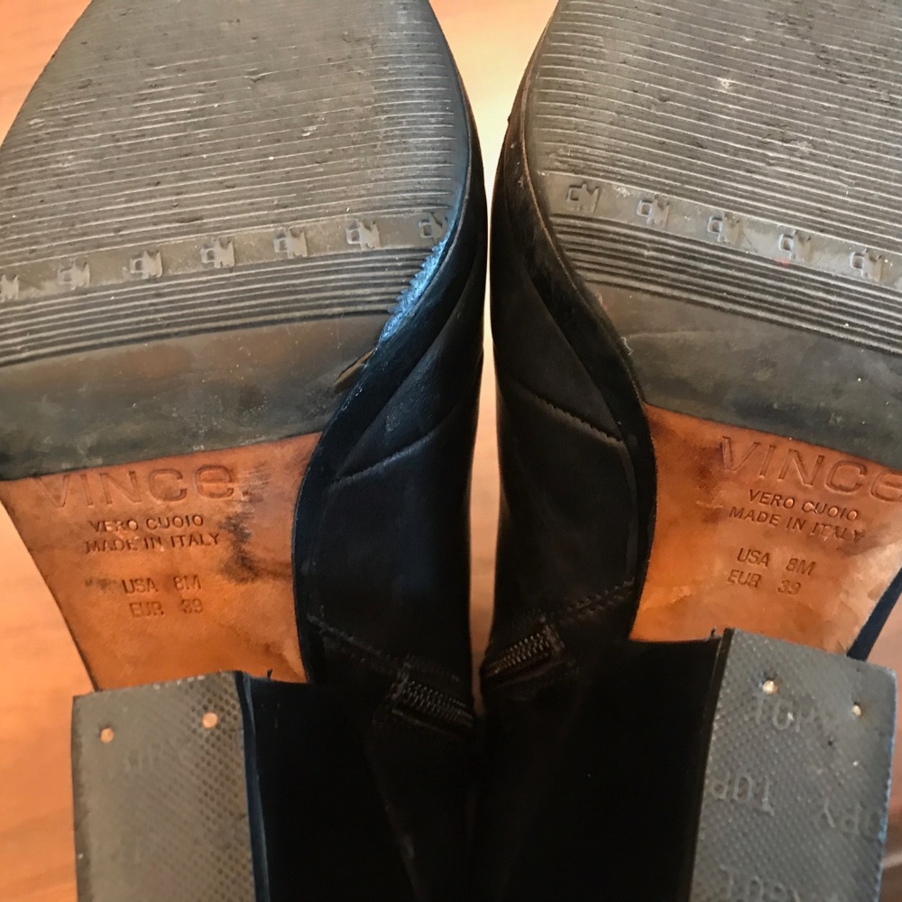 Vince Heeled Leather Boots - Picture 5 of 5